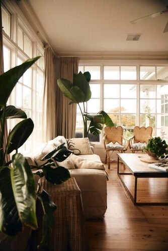 Large, designer home that sleeps 22