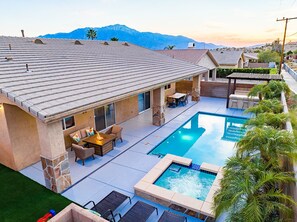 Outdoor pool, a heated pool