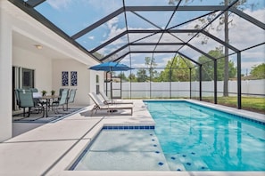 Pool - Renovated  Pool home with Game room and Bicycles (Palm Coast)