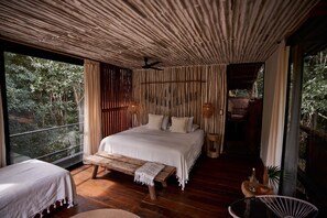 Jungle Suite | Individually decorated, individually furnished, bed sheets -  Kapok Bacalar – Plant Based Hotel (Pedro A. Santos)