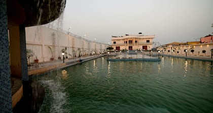 Royal Heritage Hotel & Resort