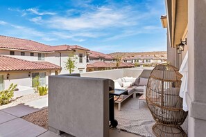 Townhome, 3 Bedrooms | BBQ/picnic area - Magnolia Lane by RedAwning (Washington)