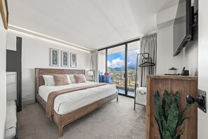 1 室のベッドルーム、アイロン / アイロ�ン台、WiFi (無料)、ベッドシーツ