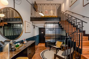 In-room safe, free WiFi, bed sheets - Backstage Hotel-an Atlas Boutique Hotel (Tel Aviv)