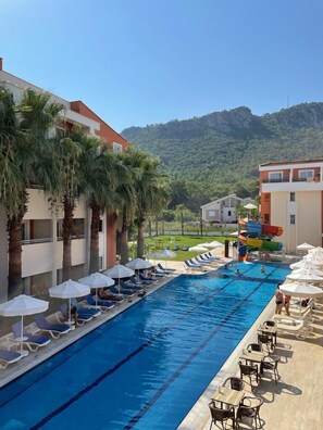Seasonal outdoor pool - Lavia Hotels Kemer (Kemer)