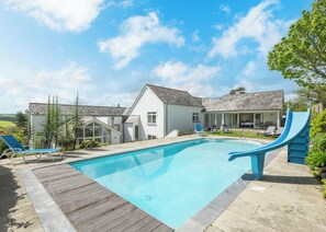Cottage | Pool | Outdoor pool