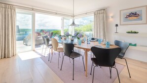 Cottage | Tempat makan