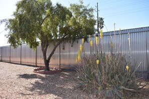 Luokittelematon kuva, 3 kautta 15, painike