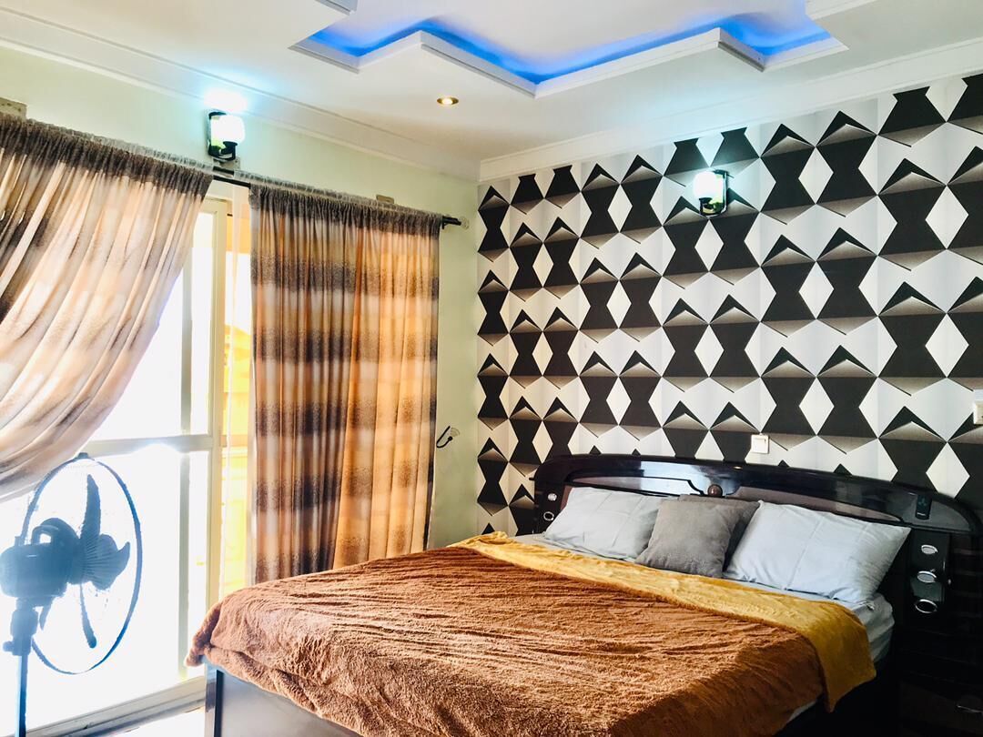 3 Schlafzimmer, Schreibtisch, Bügeleisen/Bügelbrett, kostenloses WLAN