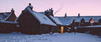 Stylish traditional cottage in the heart of Whisky country