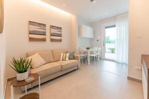 تلفزيون إل سي دي