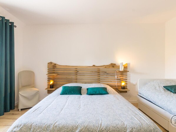 2 chambres, Wi-Fi gratuit, draps fournis