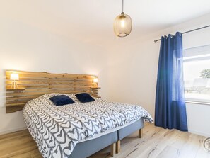 2 habitaciones, wifi gratis y ropa de cama 