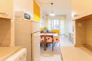 Interior - Apartment near the sea and the city center (Lido degli Estensi)