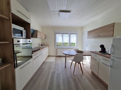 Cozy Riverside Gîte with Terrace, Near Verdun Sites and Outdoor Activities