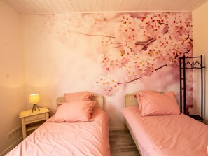 2 bedrooms, free WiFi - Modern house in Fossemagne, near Périgueux, comfort and activities (Fossemagne)