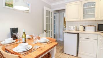 Cottage | Tempat makan