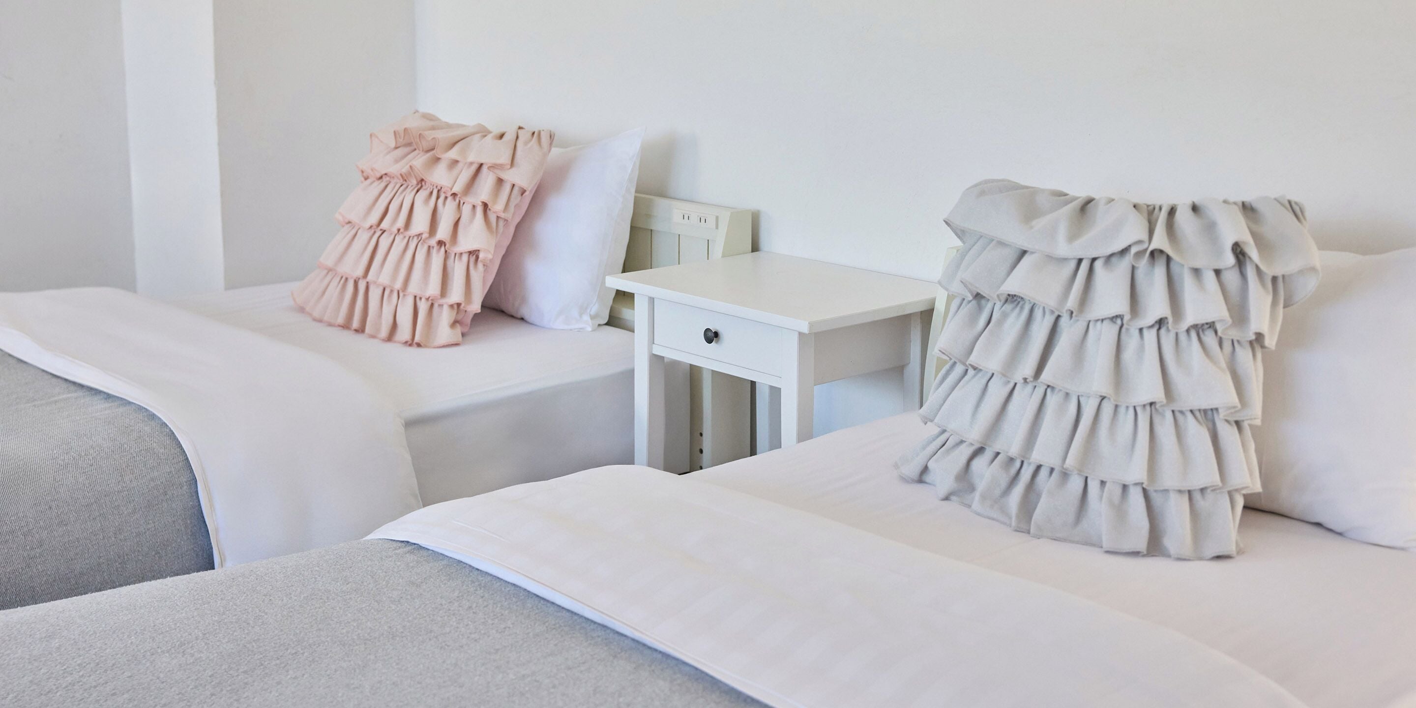 Standard-Zweibettzimmer, Meerblick, am Strand (201 Anthurium) | Pillowtop-Betten, laptopgeeigneter Arbeitsplatz, kostenloses WLAN