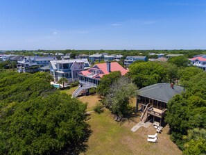 Exterior - Hobie’s Hangout, Isle of Palms Beach Front (Isle of Palms)