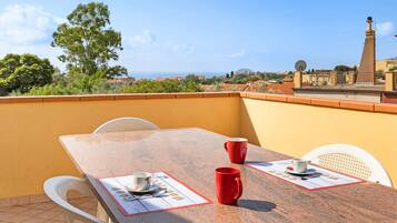 Ristorazione all'aperto