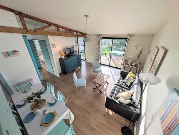 TV, stereo - Pretty house on the Rhuys Peninsula (Sarzeau)