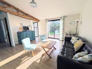 Fernseher, Stereoanlage