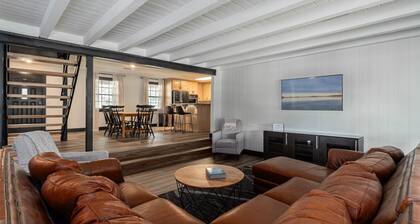 2Kings 2Doubles - Boat Dock in Cozy Cove PetsAsk