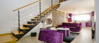 Villa with swimming pool