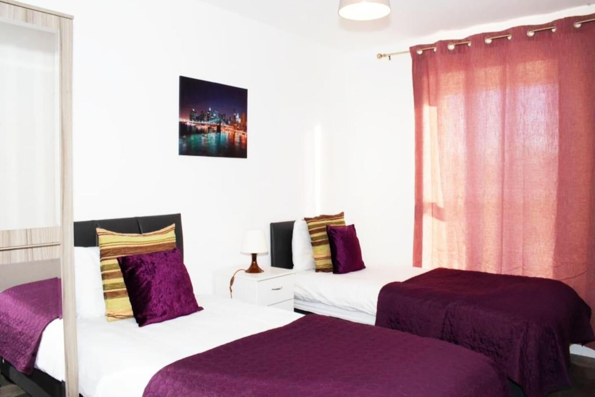 Apartment | 2 bedrooms, iron/ironing board, free WiFi, bed sheets