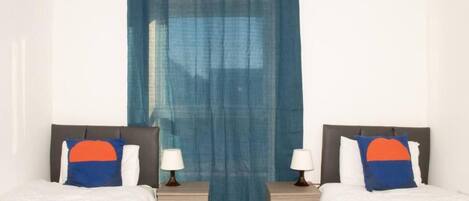 Apartment | 2 bedrooms, iron/ironing board, free WiFi, bed sheets