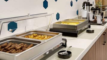 Free daily buffet breakfast
