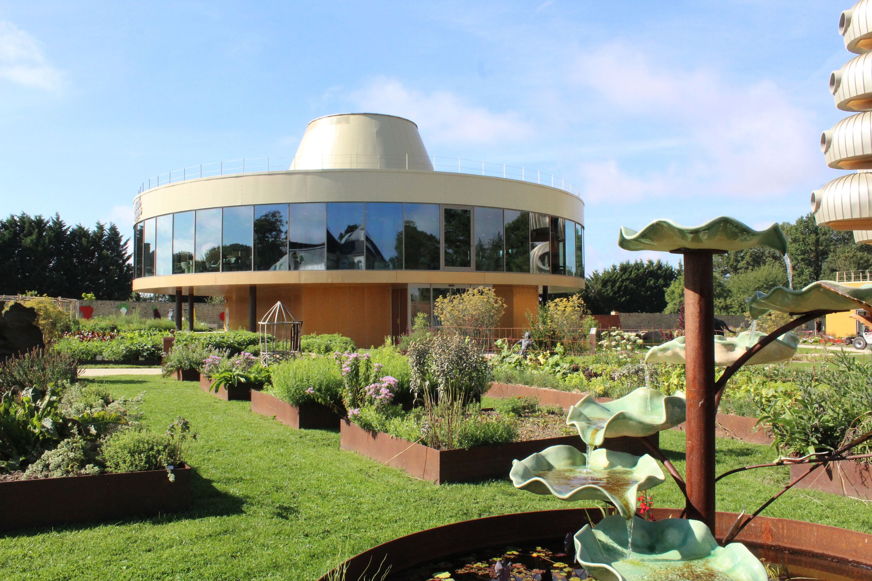 2 restaurants, serveren lunch, diner, brunch, Franse gerechten