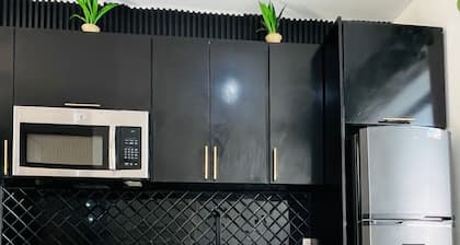 Private Pool, Modern 2 bedroom Villa