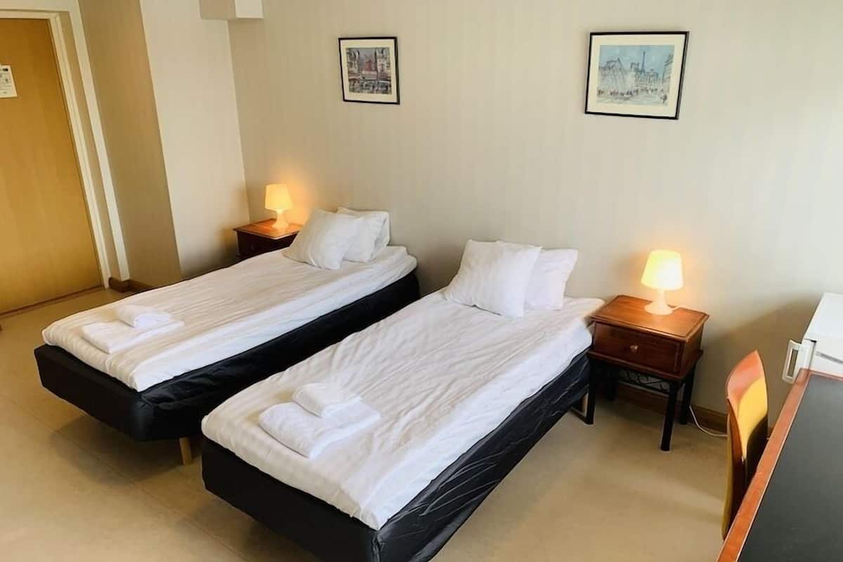 Desk, free WiFi, bed sheets