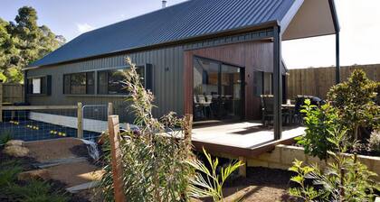 craftsmen-built bungalows