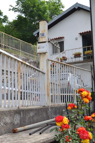 Adriana House with enchanting lake view