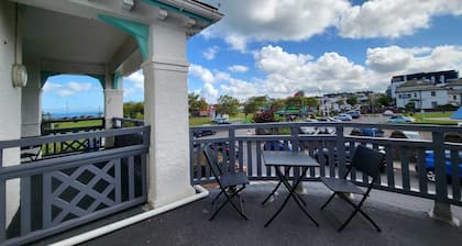 Beach Hotel Torbay