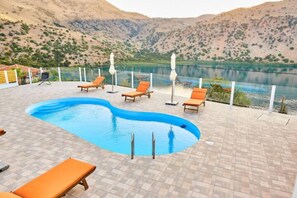 Villa | 2 bedrooms - Best Family Friendly Villa Near Lake Kournas (Apokoronas)
