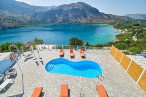 Villa | 2 bedrooms - Gorgeous Lake Kournas Villa Brand New Private Pool (Apokoronas)