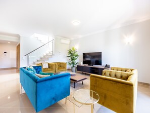 Fernseher, Arbeitsbereiche