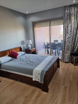 2 Schlafzimmer, Bügeleisen/Bügelbrett, kostenloses WLAN, Bettwäsche