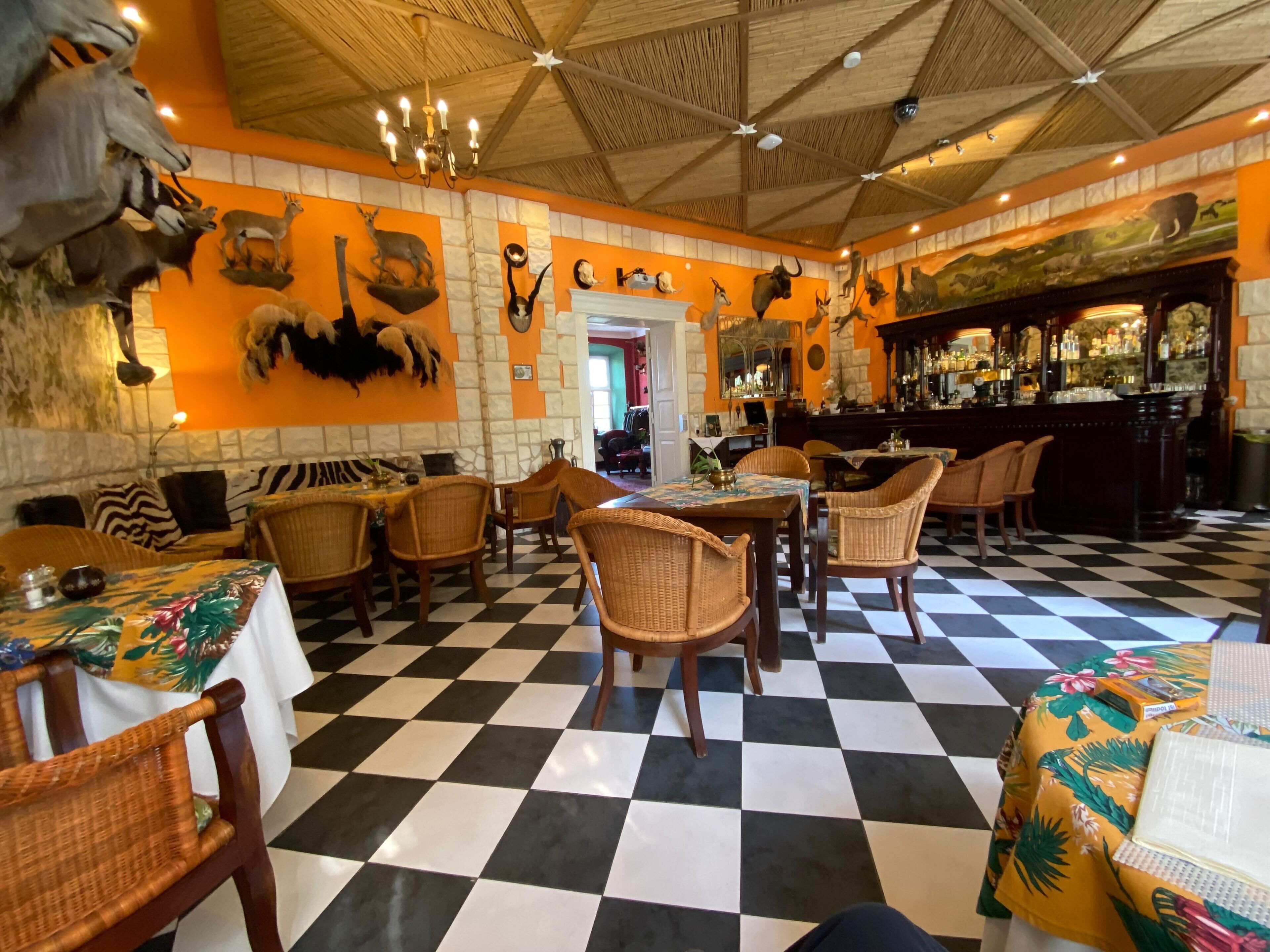 Bar (in der Unterkunft)