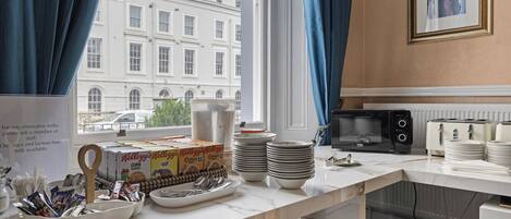 Petit déjeuner préparé à la commande compris tous les jours