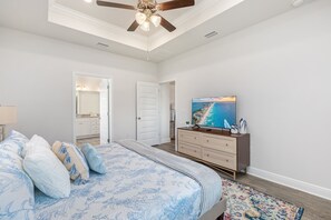 4 bedrooms, iron/ironing board, travel cot, free WiFi