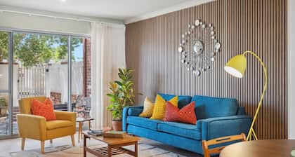 Happy Stays Classic Mid-Century Modern Escape