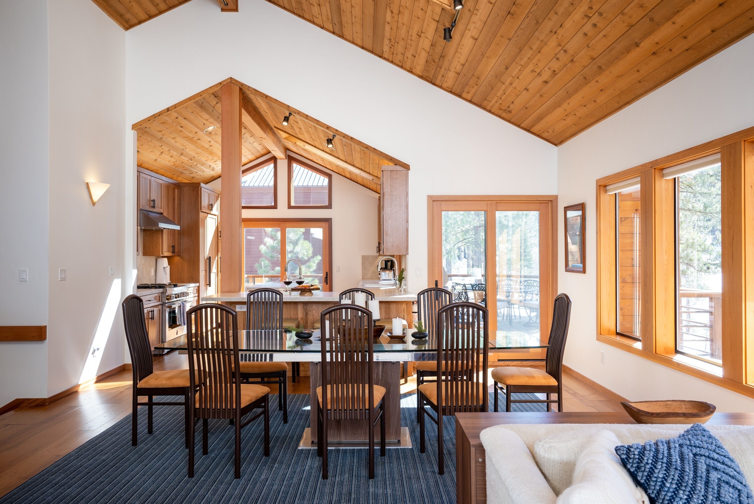 House, 4 Bedrooms | Private kitchen