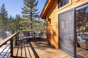 House, 4 Bedrooms | Balkoni