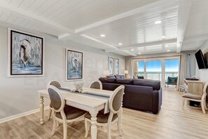 Condo, 2 Bedrooms | Dining - Fully Remodeled Condo with Atlantic Ocean View and Access to Private Fishing Pier by RedAwning (Fernandina Beach)