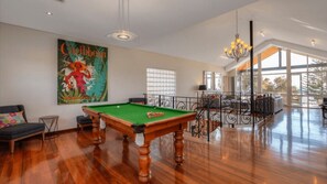 Spielezimmer