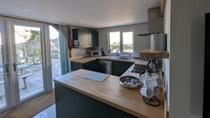 Cottage | Private kitchen - Roman Lodge (Weymouth)